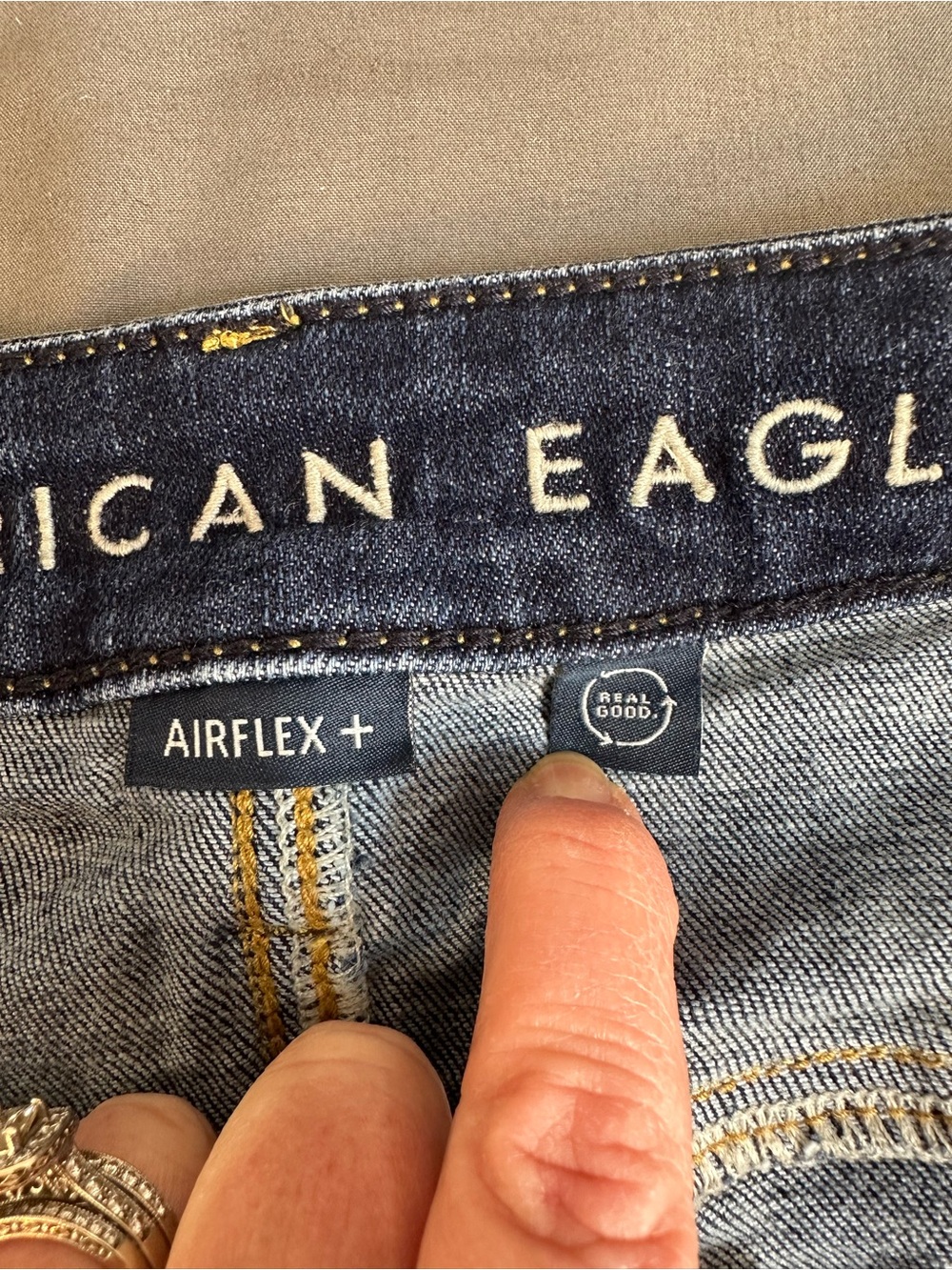 American Eagle Men's Dark Wash Slim Straight Jeans Size 38x30 - Picture 7 of 16